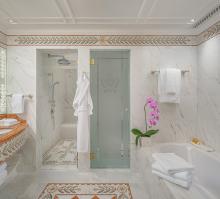 尊貴客房-豪華浴缸及獨立淋浴間